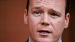 Gordon Lyons calls for return of universal winter fuel payment