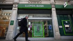Lloyds Banking Group to close another 95 branches