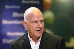 Air India CEO steps down early as losses mount